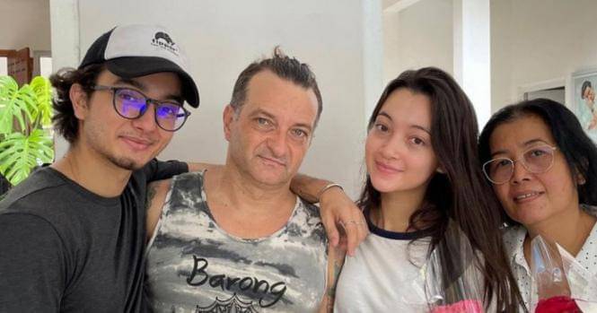 Instagram.com/megandomani1410