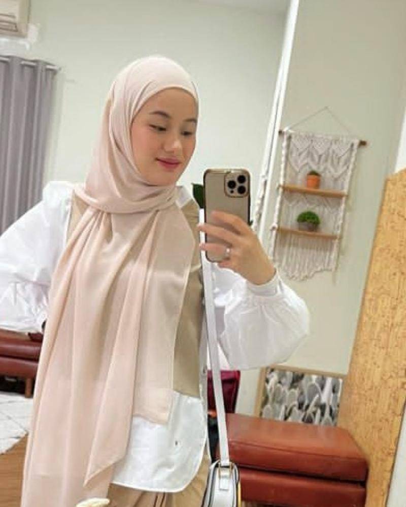 Instagram.com/dindahauw