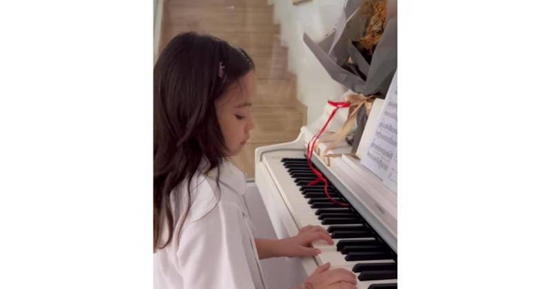 Instagram.com/gisel_la