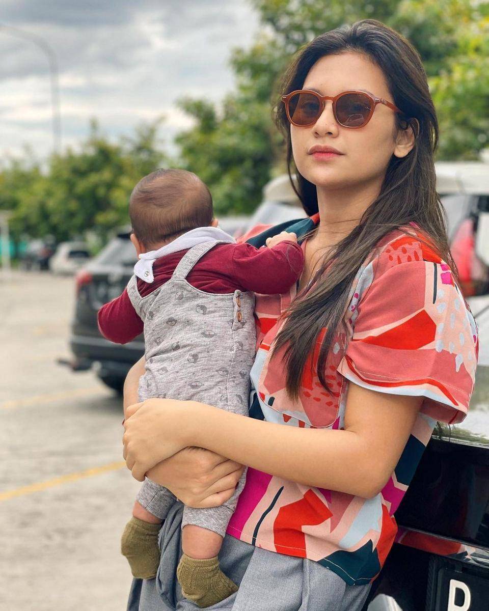 Instagram.com/IndahPermatas