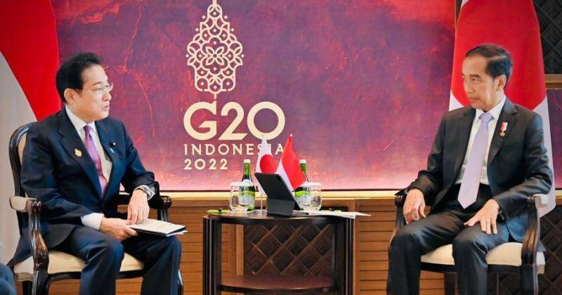 Twitter.com/jokowi