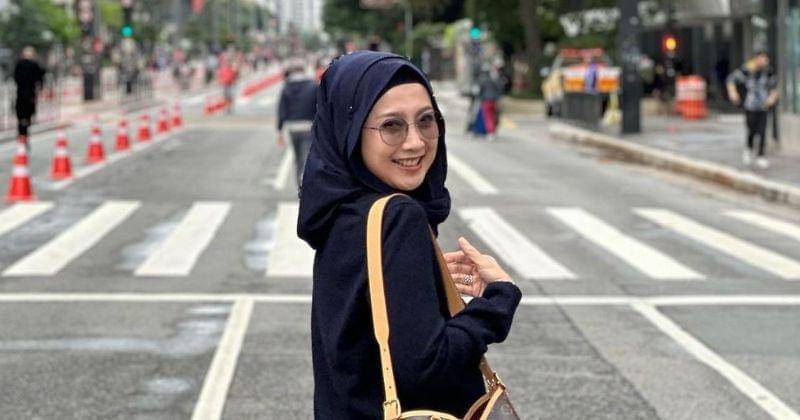 Instagram.com/desyratnasariterdepan