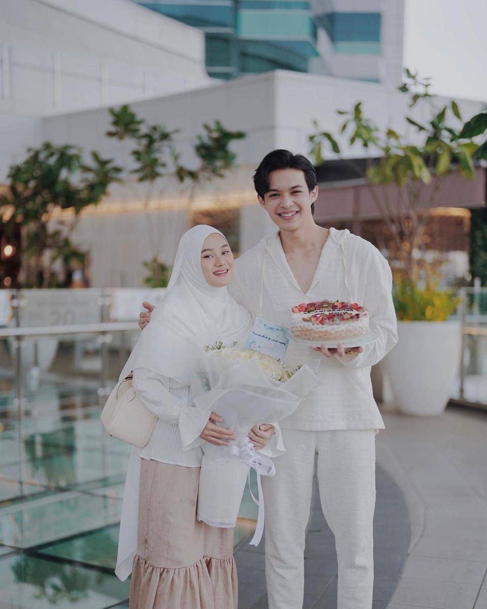 Instagram.com/dindahw