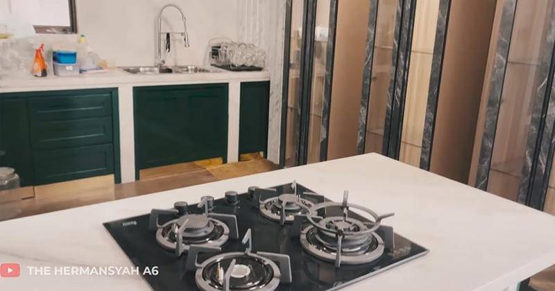 Youtube.com/The Hermansyah A6