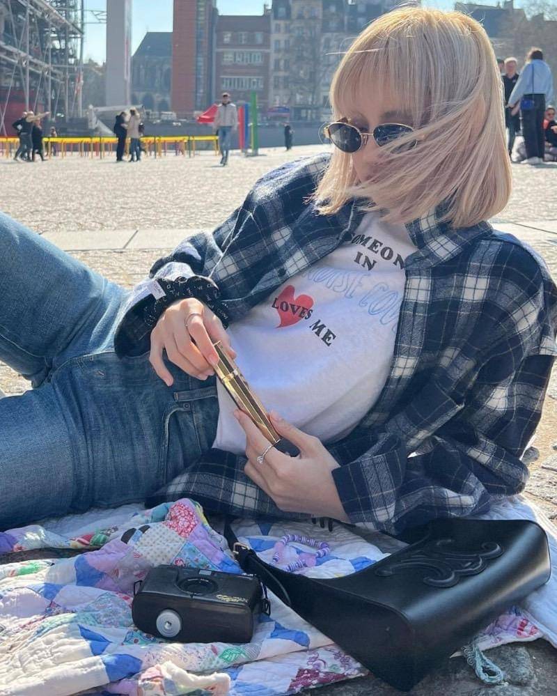 Instagram.com/lalalalisa_m