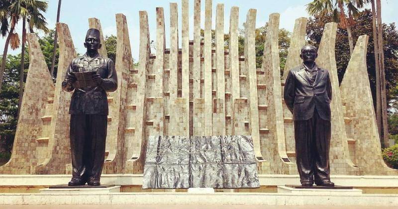 Instagram.com/wanderlust_djournal