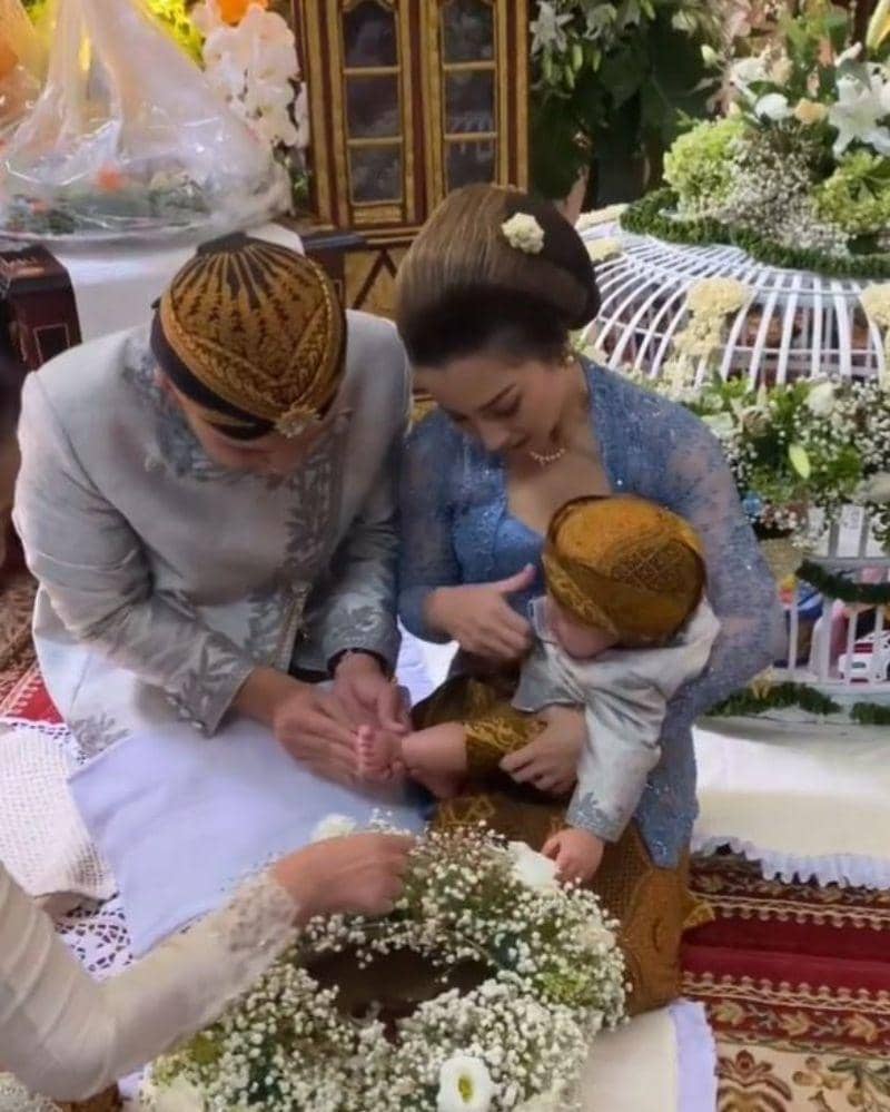 Instagram.com/yorafebrina