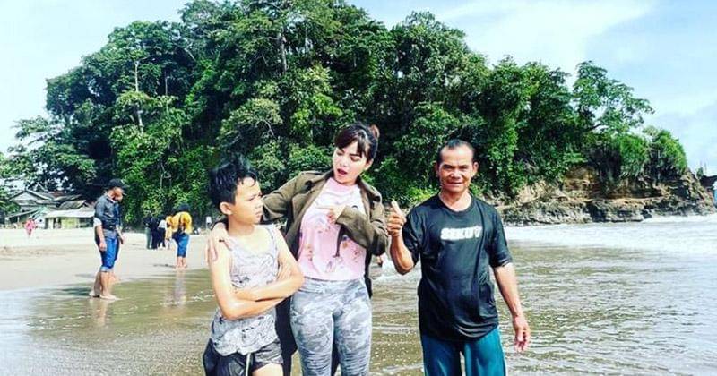 Instagram.com/tetenggiri