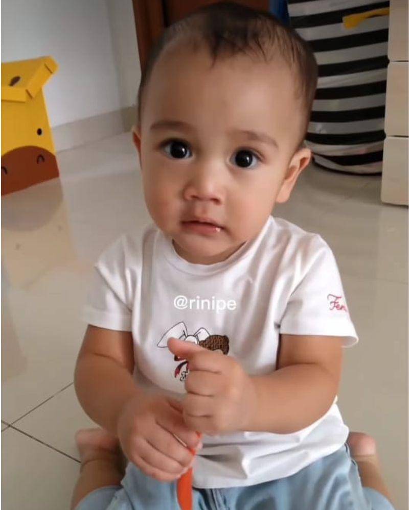 Instagram.com/@riniperdiyanti