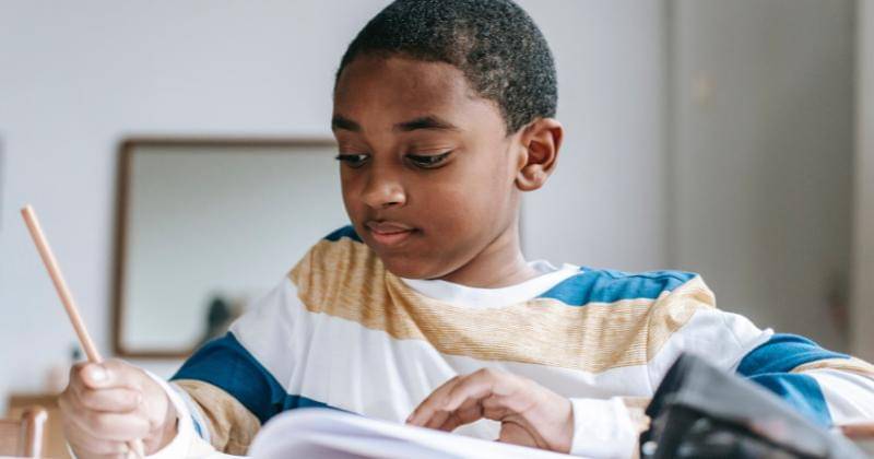 Pexels/Katerina Holmes