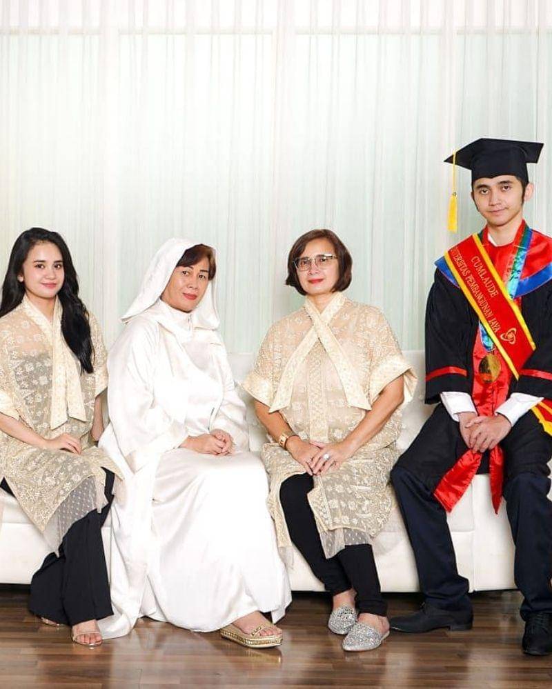 Instagram.com/michelleziu