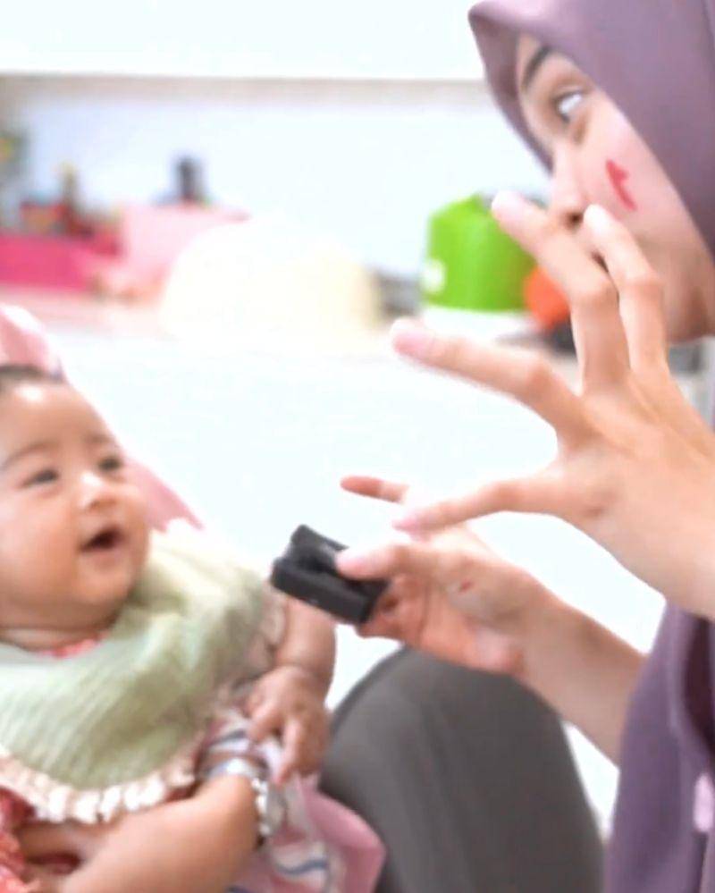 Instagram.com/riaricis1795