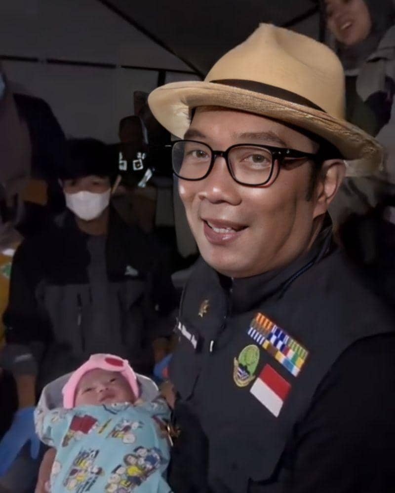 Twitter.com/ridwankamil