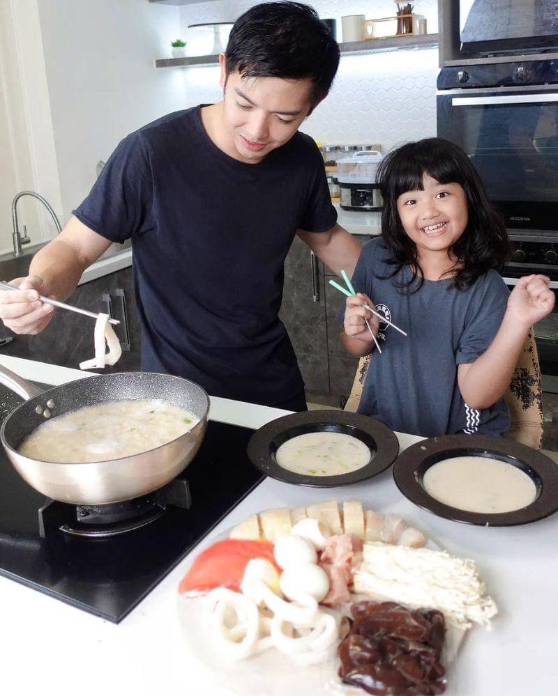 Instagram.com/nickytirta