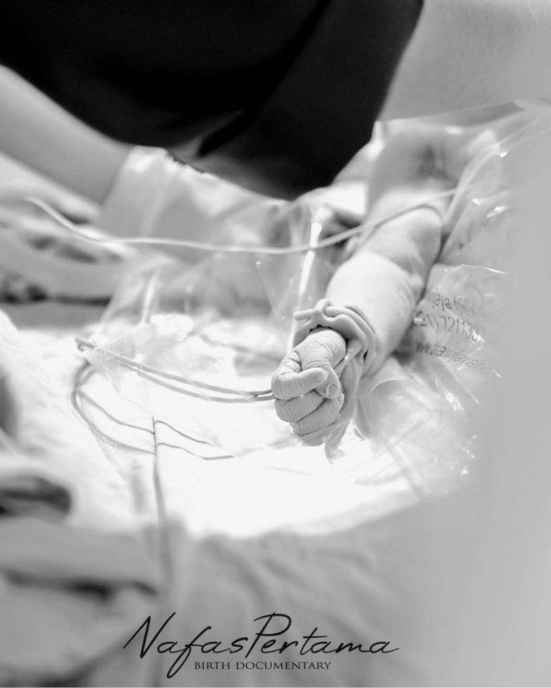 Instagram.com/@fitriarasyidi