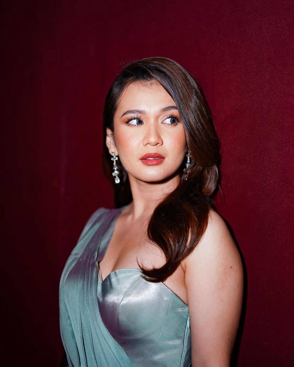 Instagram.com/deaaannisa