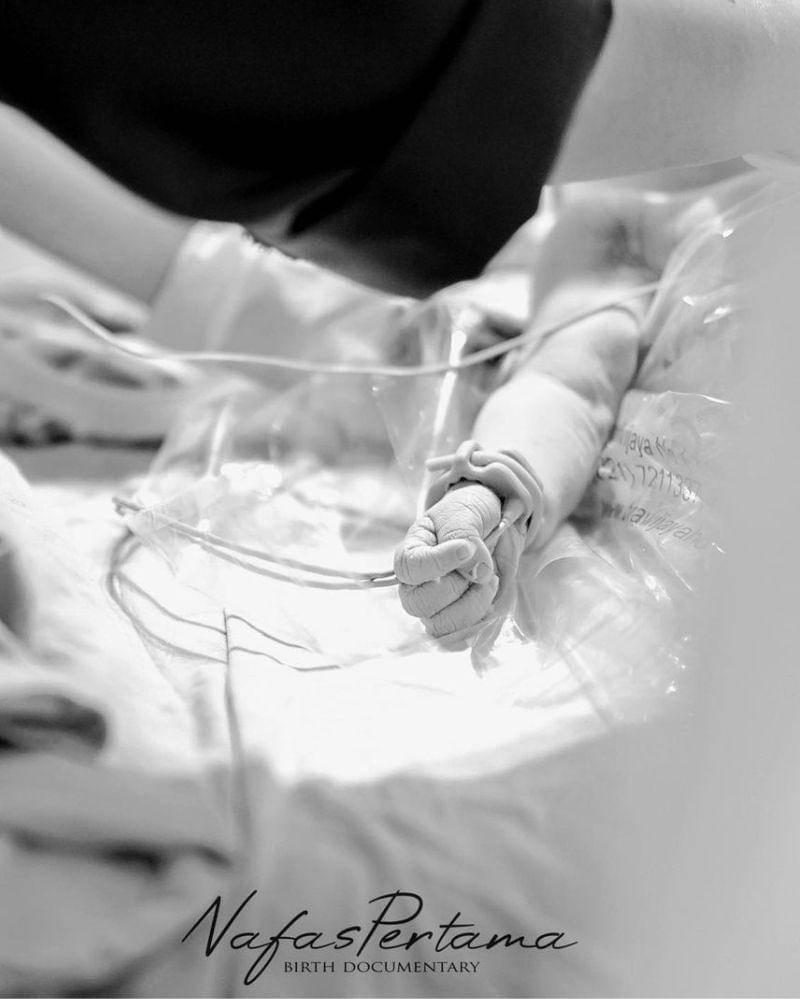 Instagram.com/@fitriarasyidi