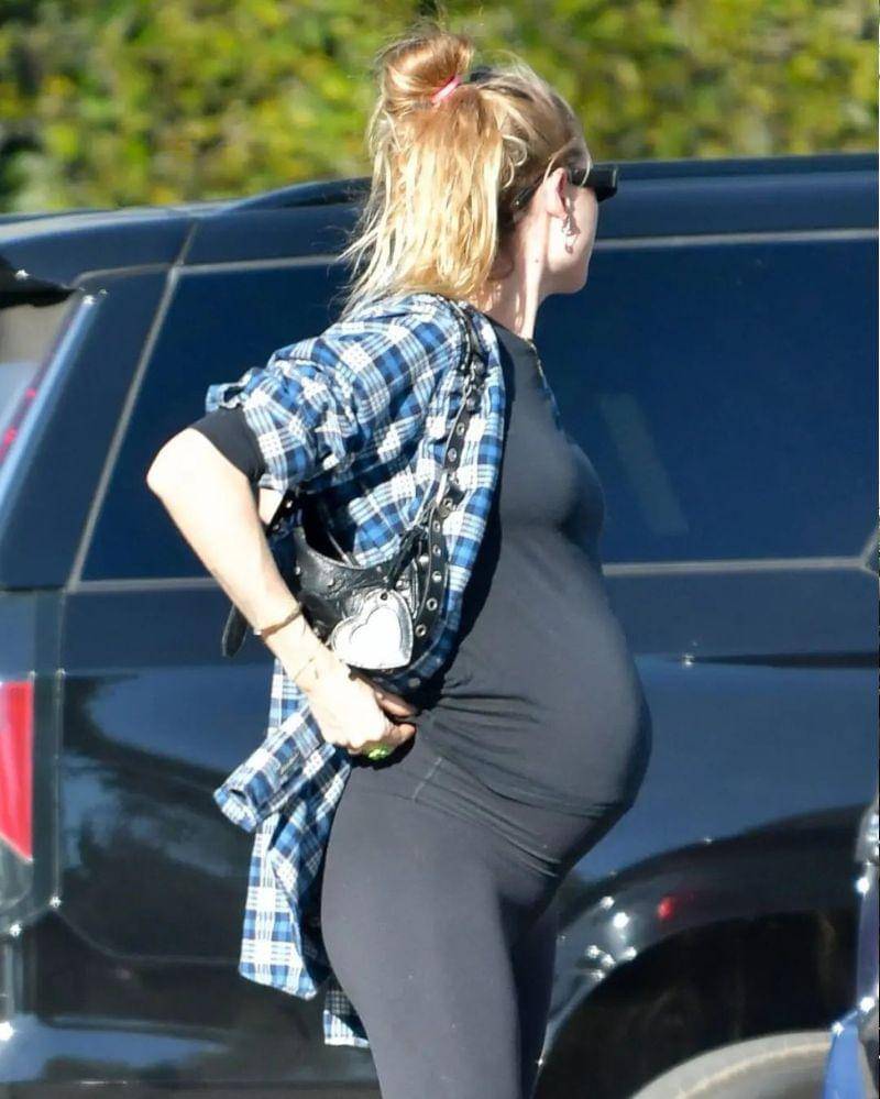 Instagram.com/behati.files