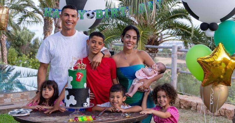 Instagram/georginagio