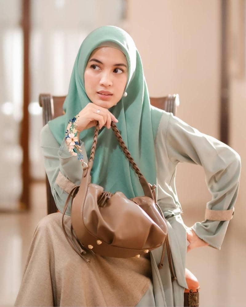 Instagram.com/ichasoebandono