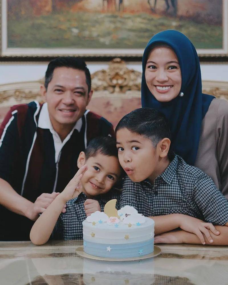 Instagram.com/ichasoebandono