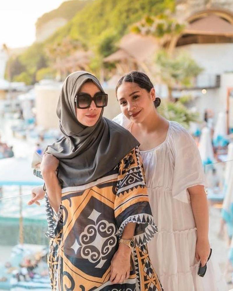 Instagram.com/amy_r_qanita