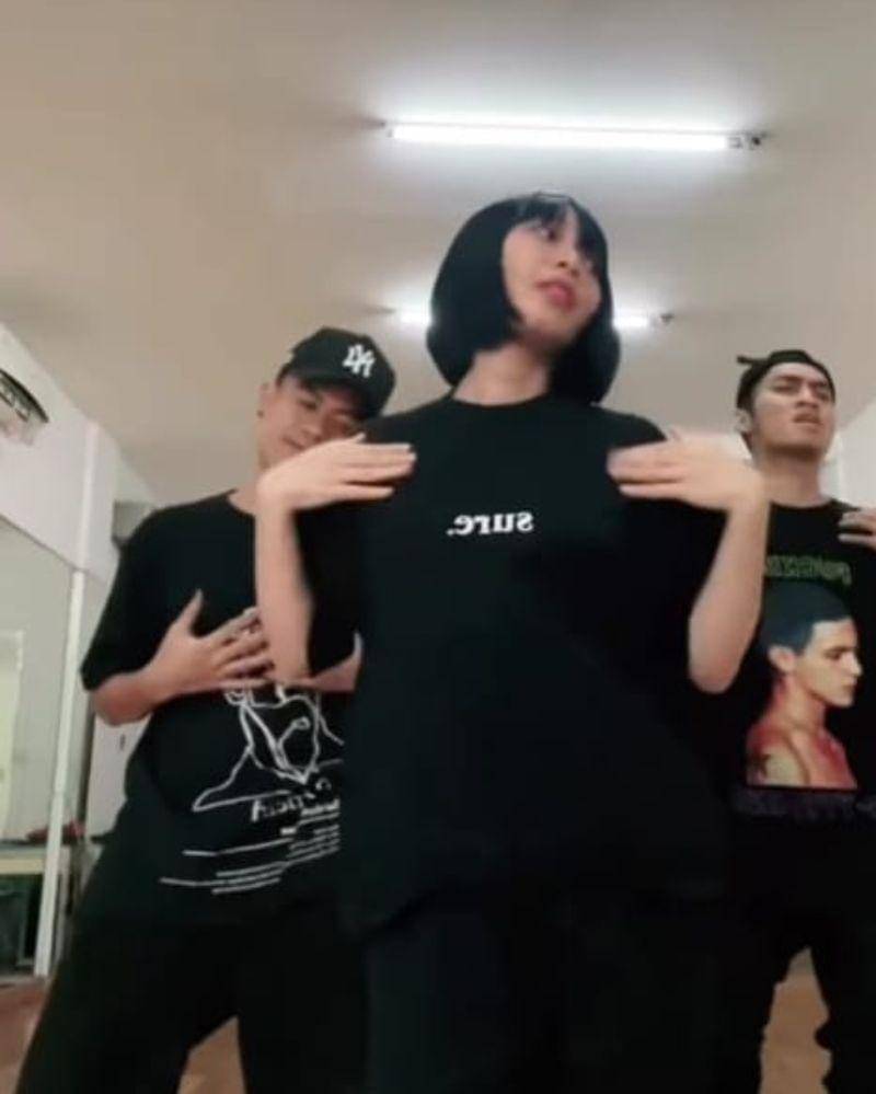 Instagram.com/@rinni_w