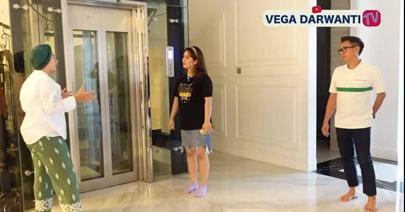 YouTube.com/Vega Darwanti TV