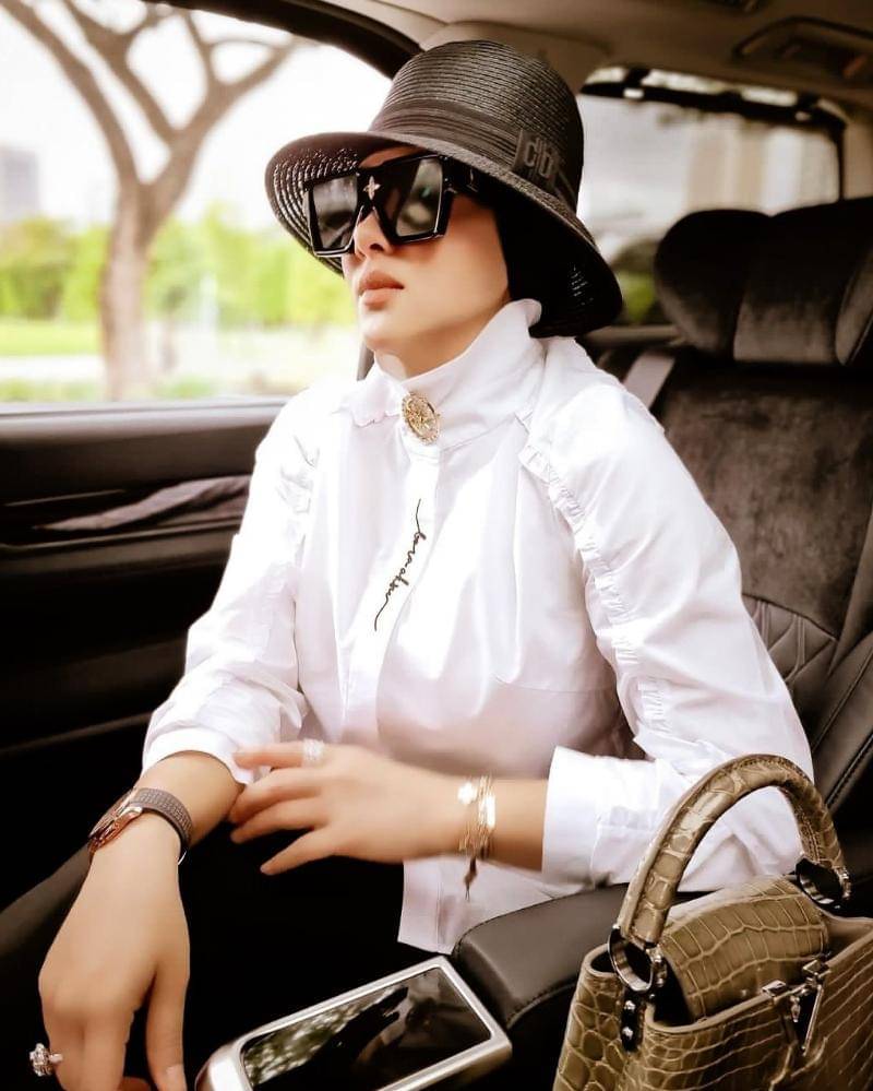 Instagram.com/princessyahrini