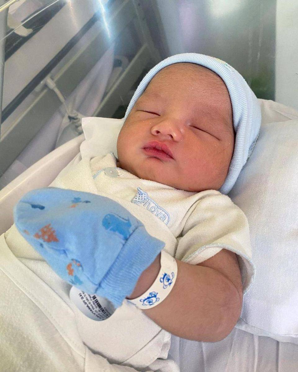 Instagram.com/atharvsyahzaydenj