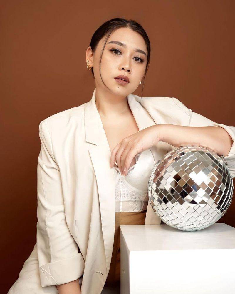 Instagram.com/clarissaputri_