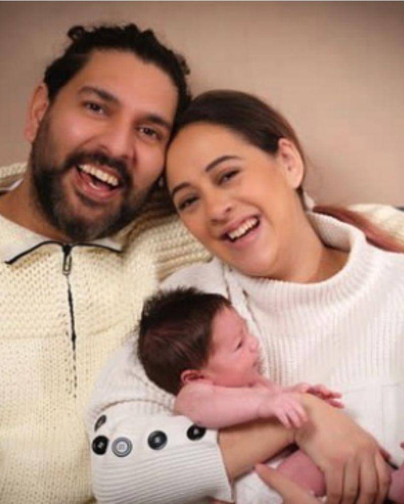 Instagram.com/hazelkeechofficial,