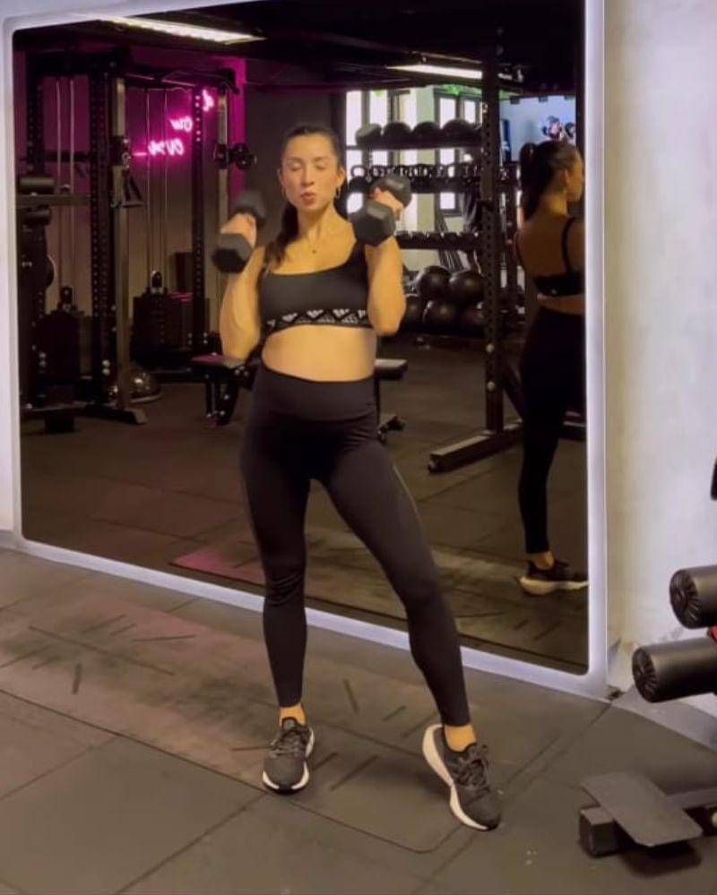 Instagram.com/@jenniferbachdim