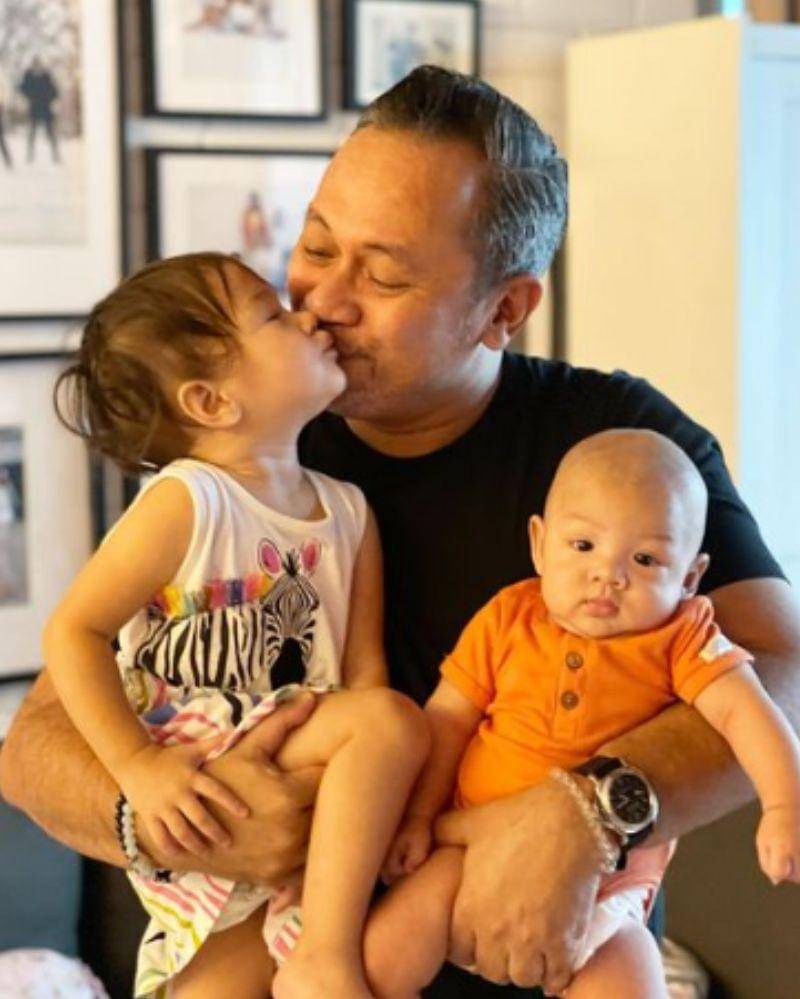 Instagram.com/monaratuliu