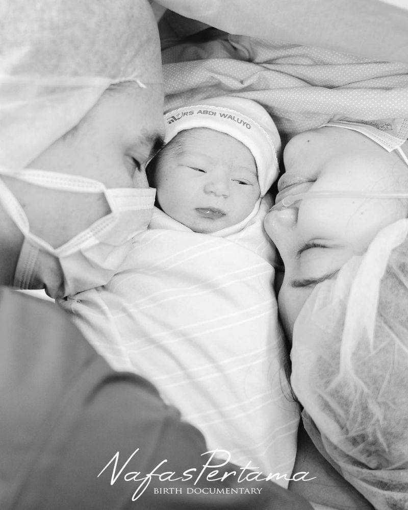 Instagram.com/cantitachril