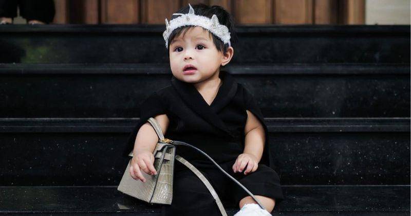 Instagram.com/@ameenaatta