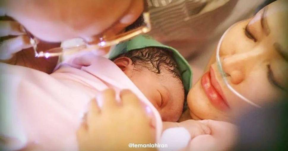 Instagram.com/roro.fitria1989