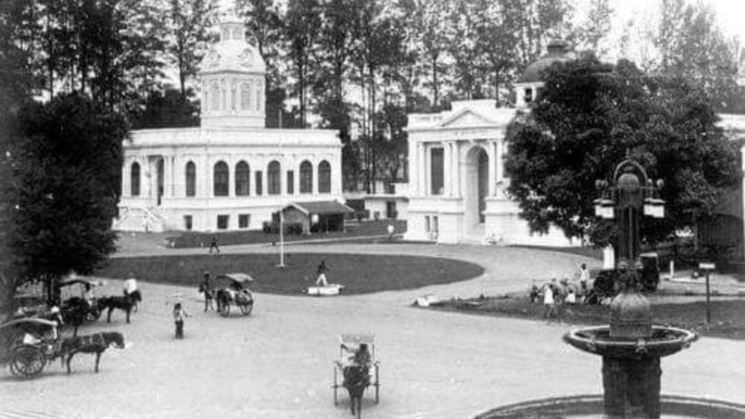 Instagram.com/nederlandsch_indie_zone