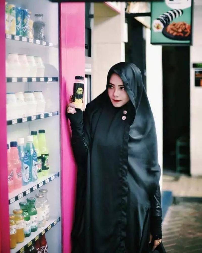 Instagram.com/annekonne