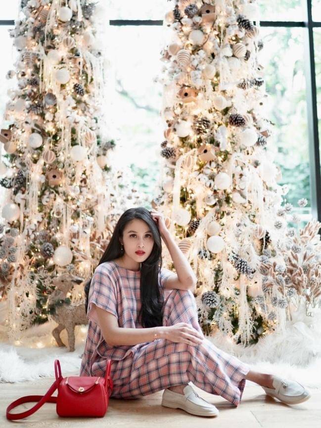 Instagram.com/Sandra Dewi