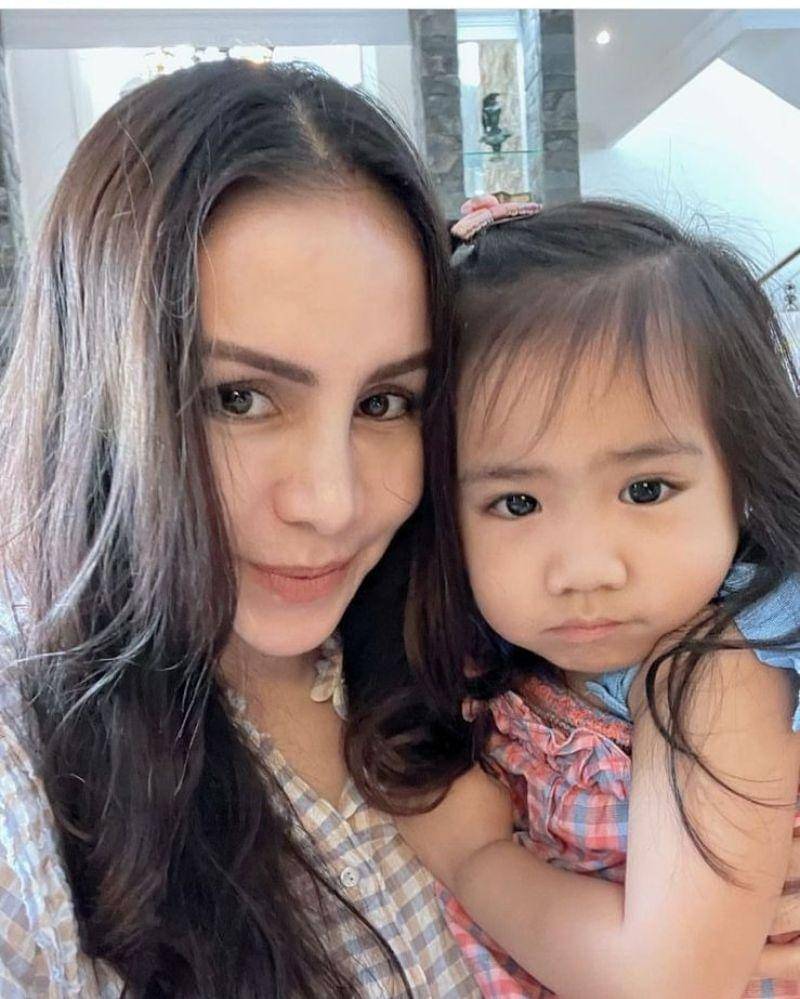 Instagram/Therealmomogeisha