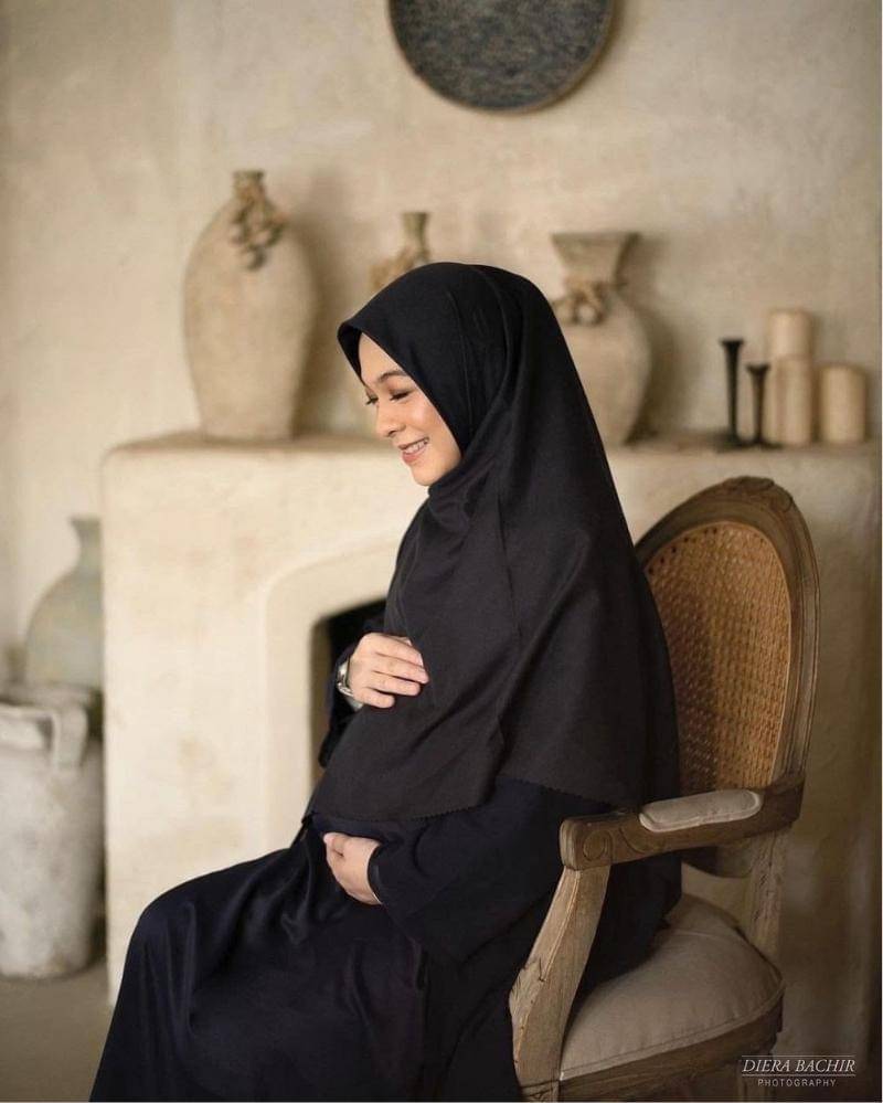 Instagram.com/DianAyuLestari