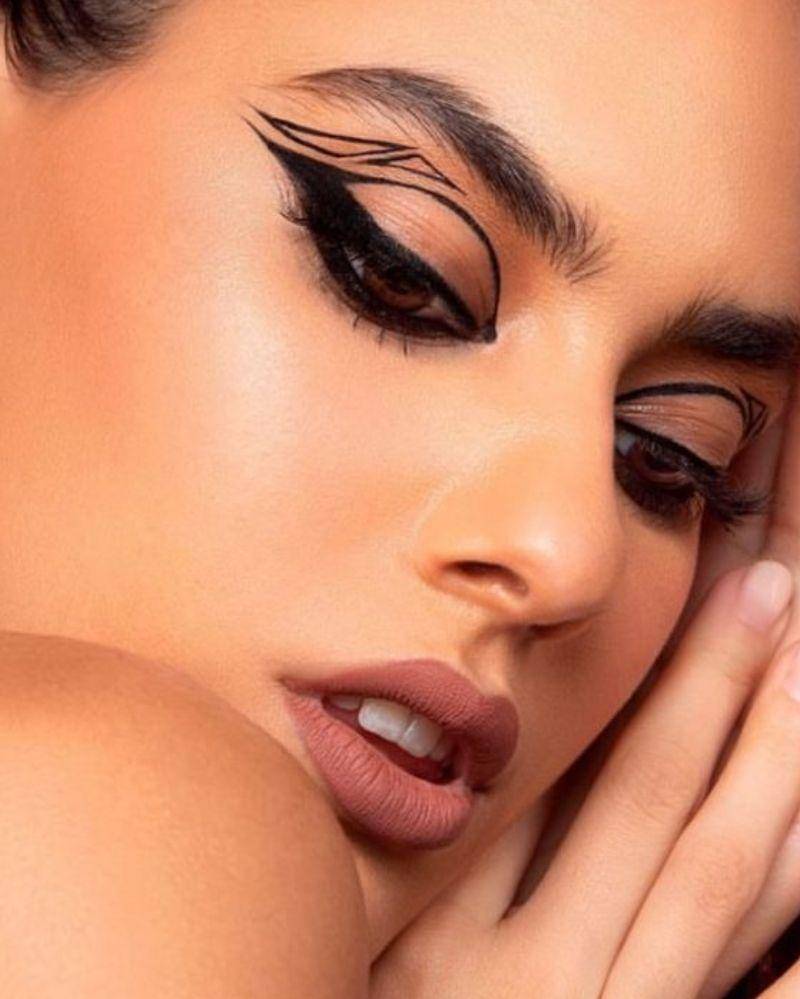 Instagram/Pinkupcosmetics