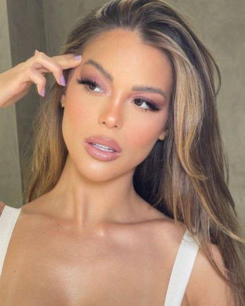 Instagram/Antoniobarbosamakeup