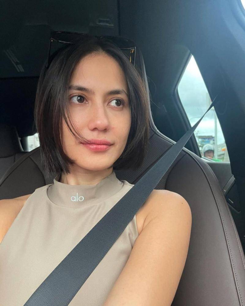 Instagram.com/pevpearce