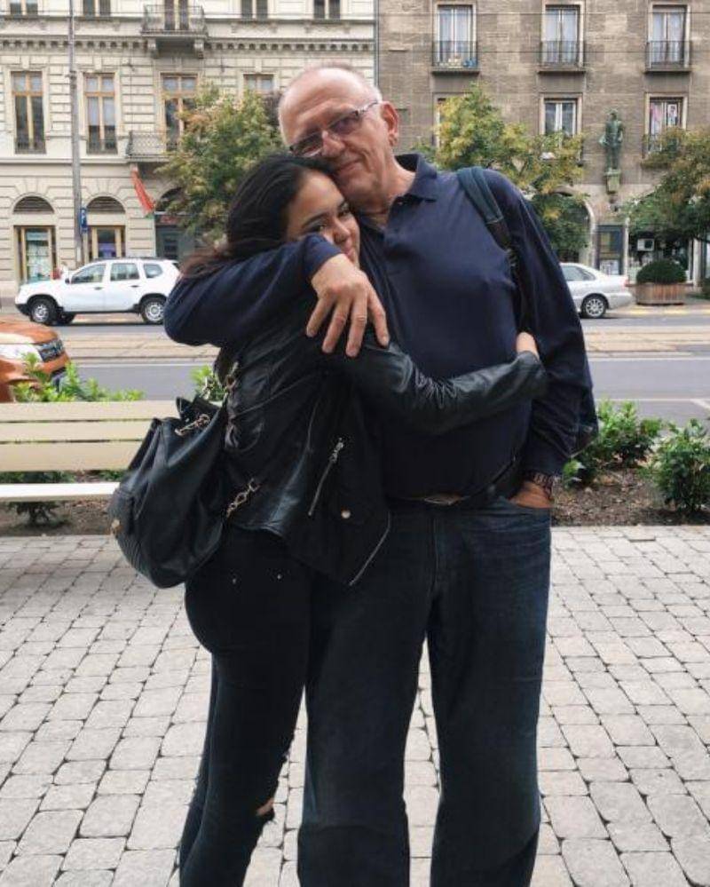 Instagram.com/edlnlaura