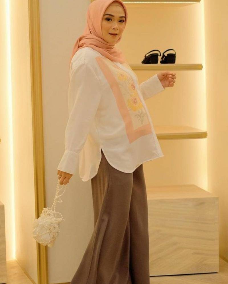 Instagram.com/shezaidris