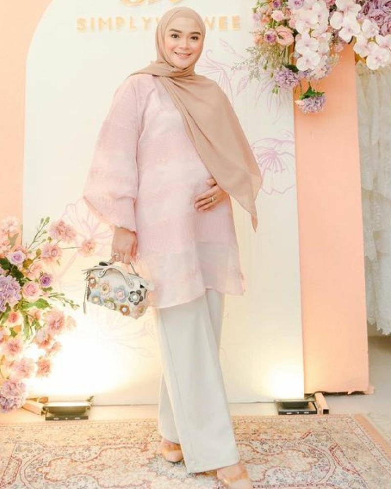 Instagram.com/shezaidris