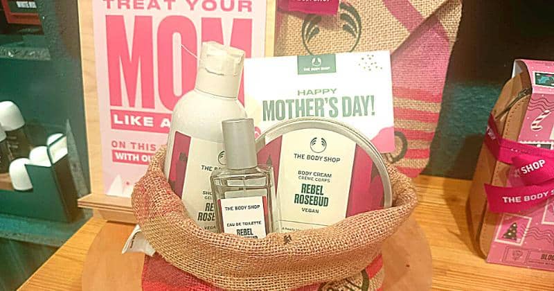 Popmama.com/Onic Metheany