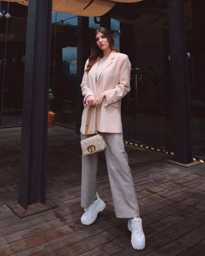 Instagram.com/mikailapatritz